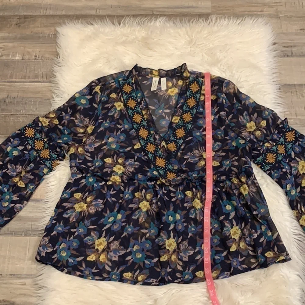 Anthropologie Meadow Rue Strasser floral embroidered peasant top S - Picture 11 of 12